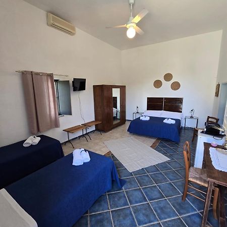 B&B Casa Cavarra Portopalo Di Capo Passero Exteriör bild